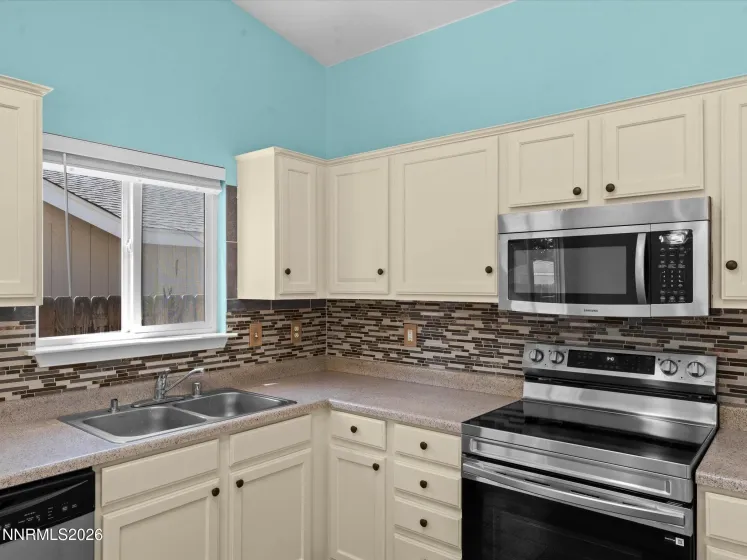 158 Rosecrest, Fernley, Nevada 89408, 3 Bedrooms Bedrooms, ,2 BathroomsBathrooms,Residential,Residential,Rosecrest,0,260007809