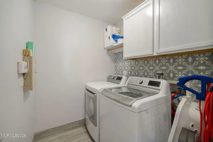 6334 Everest, Reno, Nevada 89523, 4 Bedrooms Bedrooms, ,3 BathroomsBathrooms,Residential,Residential,Everest,0,260007811