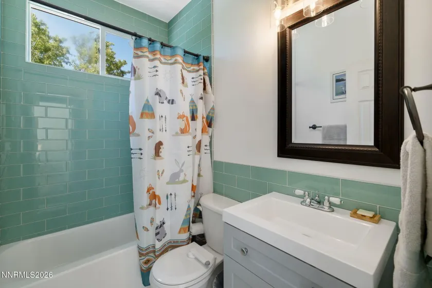 6334 Everest, Reno, Nevada 89523, 4 Bedrooms Bedrooms, ,3 BathroomsBathrooms,Residential,Residential,Everest,0,260007811