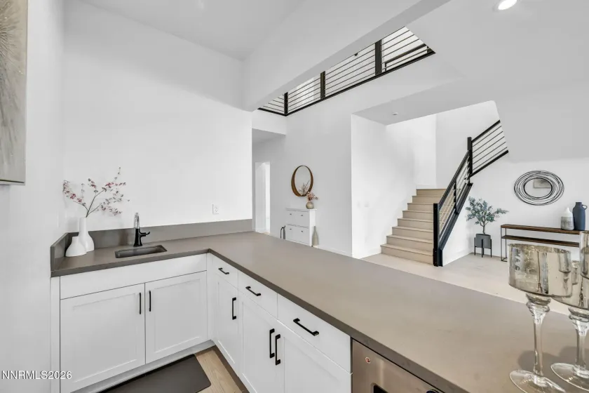 5445 Side Saddle, Reno, Nevada 89511, 5 Bedrooms Bedrooms, ,6 BathroomsBathrooms,Residential,Residential,Side Saddle,0,260007813