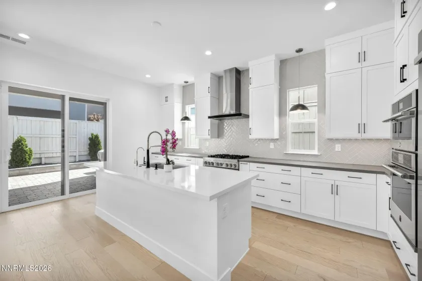 5445 Side Saddle, Reno, Nevada 89511, 5 Bedrooms Bedrooms, ,6 BathroomsBathrooms,Residential,Residential,Side Saddle,0,260007813