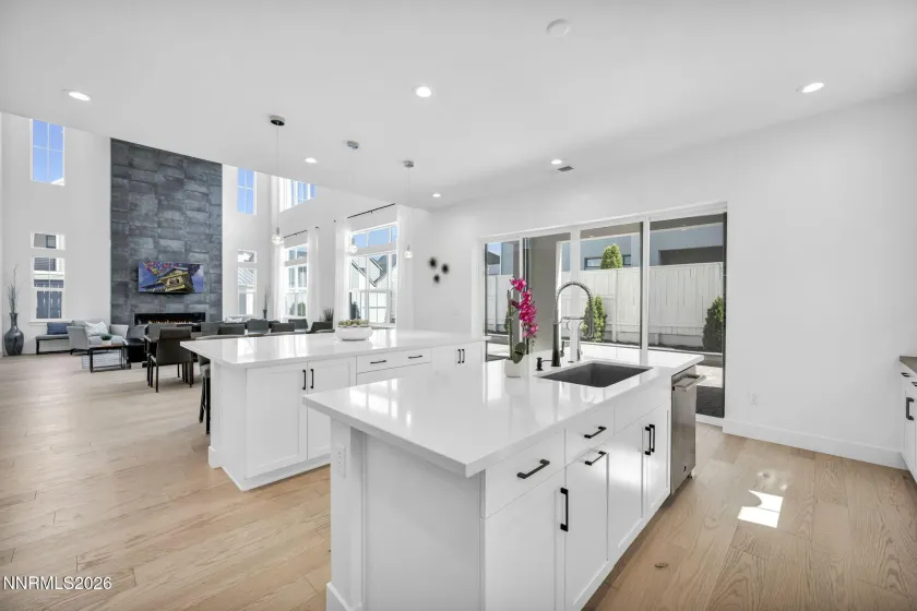 5445 Side Saddle, Reno, Nevada 89511, 5 Bedrooms Bedrooms, ,6 BathroomsBathrooms,Residential,Residential,Side Saddle,0,260007813