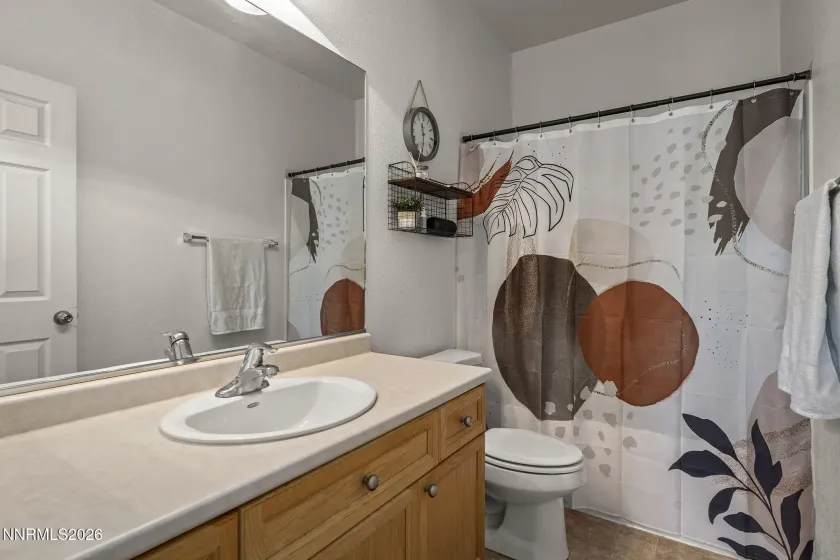 1211 Barossa, Carson City, Nevada 89701, 3 Bedrooms Bedrooms, ,3 BathroomsBathrooms,Residential,Residential,Barossa,0,260007814