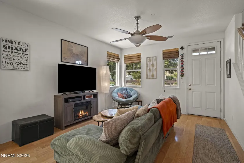 1211 Barossa, Carson City, Nevada 89701, 3 Bedrooms Bedrooms, ,3 BathroomsBathrooms,Residential,Residential,Barossa,0,260007814