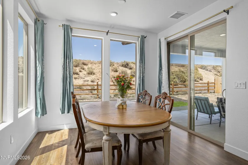 2926 Earthstone, Sparks, Nevada 89436, 4 Bedrooms Bedrooms, ,3 BathroomsBathrooms,Residential,Residential,Earthstone,0,260007817