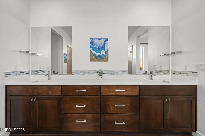 2926 Earthstone, Sparks, Nevada 89436, 4 Bedrooms Bedrooms, ,3 BathroomsBathrooms,Residential,Residential,Earthstone,0,260007817