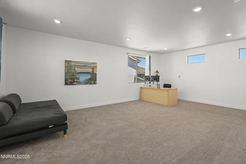 2926 Earthstone, Sparks, Nevada 89436, 4 Bedrooms Bedrooms, ,3 BathroomsBathrooms,Residential,Residential,Earthstone,0,260007817