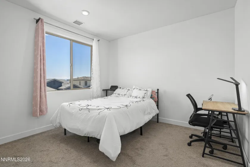 2926 Earthstone, Sparks, Nevada 89436, 4 Bedrooms Bedrooms, ,3 BathroomsBathrooms,Residential,Residential,Earthstone,0,260007817
