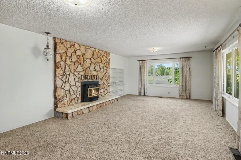 6350 Stillwater, Fallon, Nevada 89406, 3 Bedrooms Bedrooms, ,3 BathroomsBathrooms,Residential,Residential,Stillwater,0,260007822