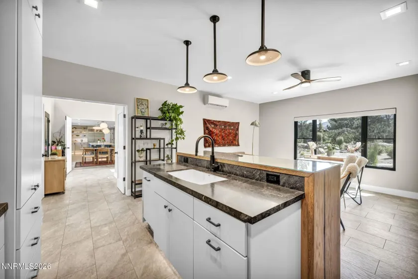 5345 Cross Creek Lane, Reno, Nevada 89511, 5 Bedrooms Bedrooms, ,5 BathroomsBathrooms,Residential,Residential,Cross Creek Lane,0,260007824
