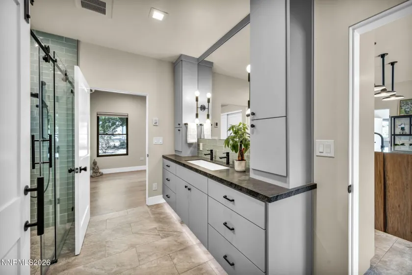 5345 Cross Creek Lane, Reno, Nevada 89511, 5 Bedrooms Bedrooms, ,5 BathroomsBathrooms,Residential,Residential,Cross Creek Lane,0,260007824
