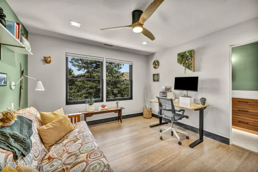 5345 Cross Creek Lane, Reno, Nevada 89511, 5 Bedrooms Bedrooms, ,5 BathroomsBathrooms,Residential,Residential,Cross Creek Lane,0,260007824