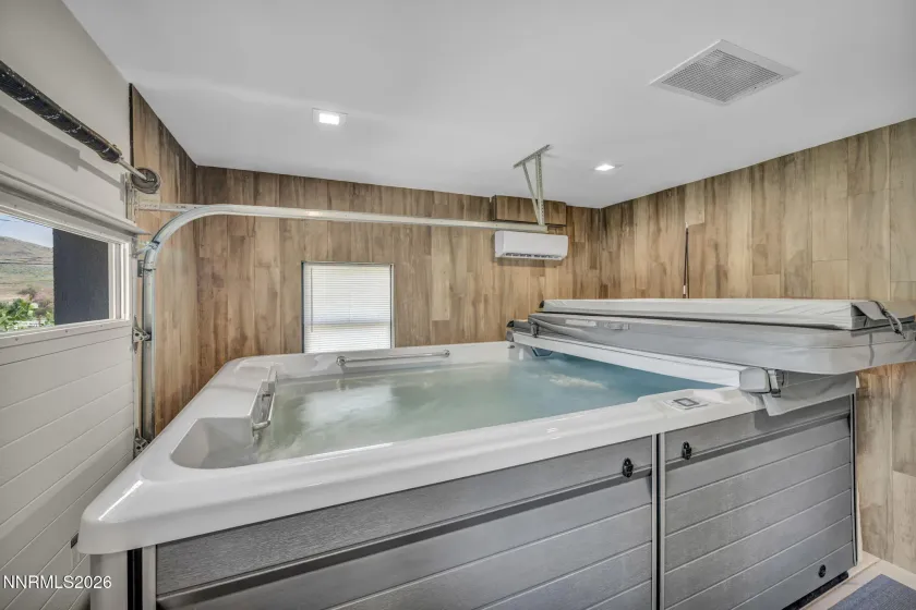 5345 Cross Creek Lane, Reno, Nevada 89511, 5 Bedrooms Bedrooms, ,5 BathroomsBathrooms,Residential,Residential,Cross Creek Lane,0,260007824