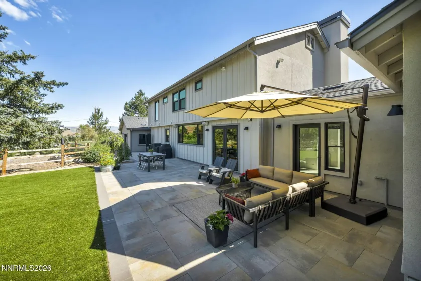 5345 Cross Creek Lane, Reno, Nevada 89511, 5 Bedrooms Bedrooms, ,5 BathroomsBathrooms,Residential,Residential,Cross Creek Lane,0,260007824