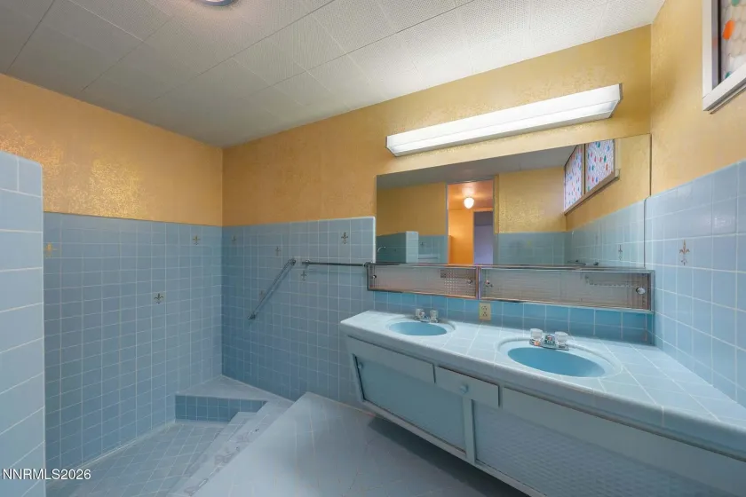 7777 Lakeside, Reno, Nevada 89511, 3 Bedrooms Bedrooms, ,3 BathroomsBathrooms,Residential,Residential,Lakeside,0,260007825