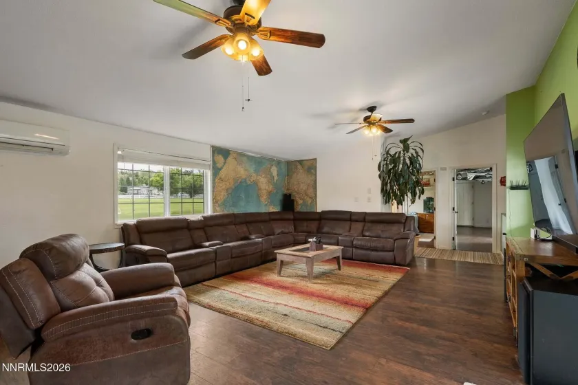 7777 Lakeside, Reno, Nevada 89511, 3 Bedrooms Bedrooms, ,3 BathroomsBathrooms,Residential,Residential,Lakeside,0,260007825