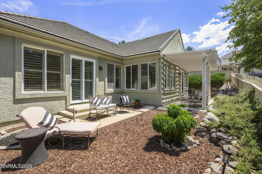 1705 Hunter Creek, Reno, Nevada 89519, 2 Bedrooms Bedrooms, ,3 BathroomsBathrooms,Residential,Residential,Hunter Creek,0,260007827