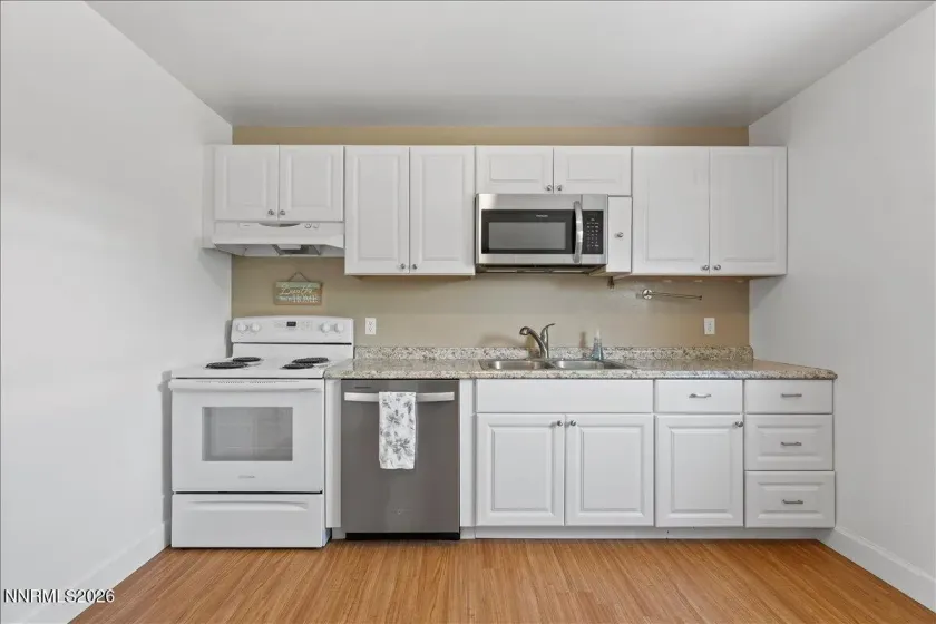 815 Maddux, Reno, Nevada 89512, 3 Bedrooms Bedrooms, ,1 BathroomBathrooms,Residential,Residential,Maddux,0,260007828