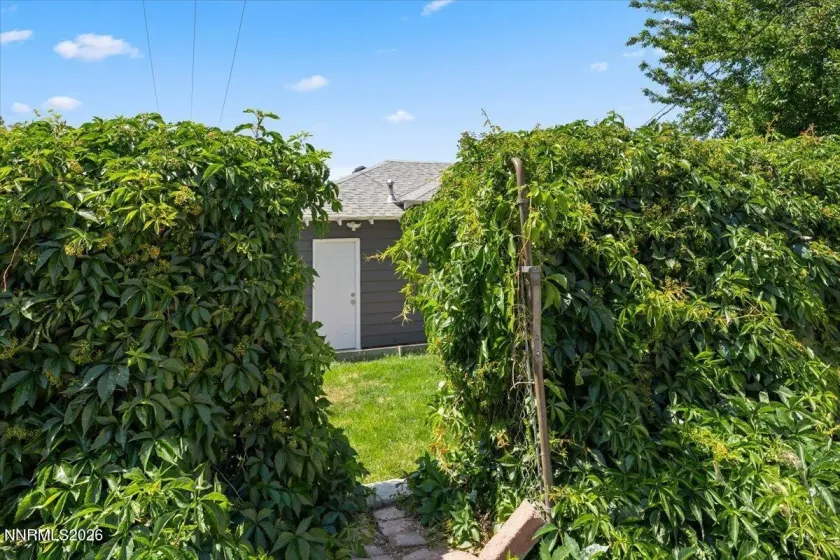 815 Maddux, Reno, Nevada 89512, 3 Bedrooms Bedrooms, ,1 BathroomBathrooms,Residential,Residential,Maddux,0,260007828