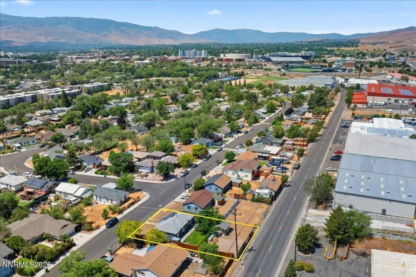 815 Maddux, Reno, Nevada 89512, 3 Bedrooms Bedrooms, ,1 BathroomBathrooms,Residential,Residential,Maddux,0,260007828
