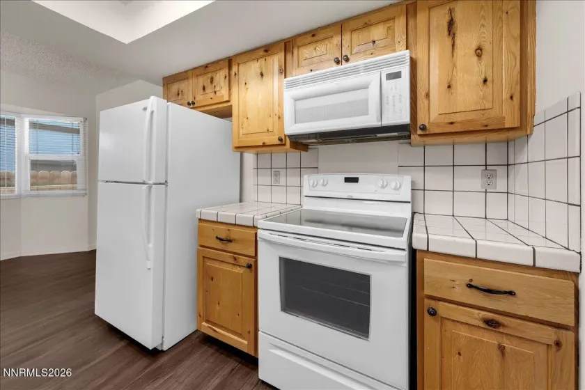2212 Sycamore Glen, Sparks, Nevada 89434, 3 Bedrooms Bedrooms, ,2 BathroomsBathrooms,Residential,Residential,Sycamore Glen,0,260007831