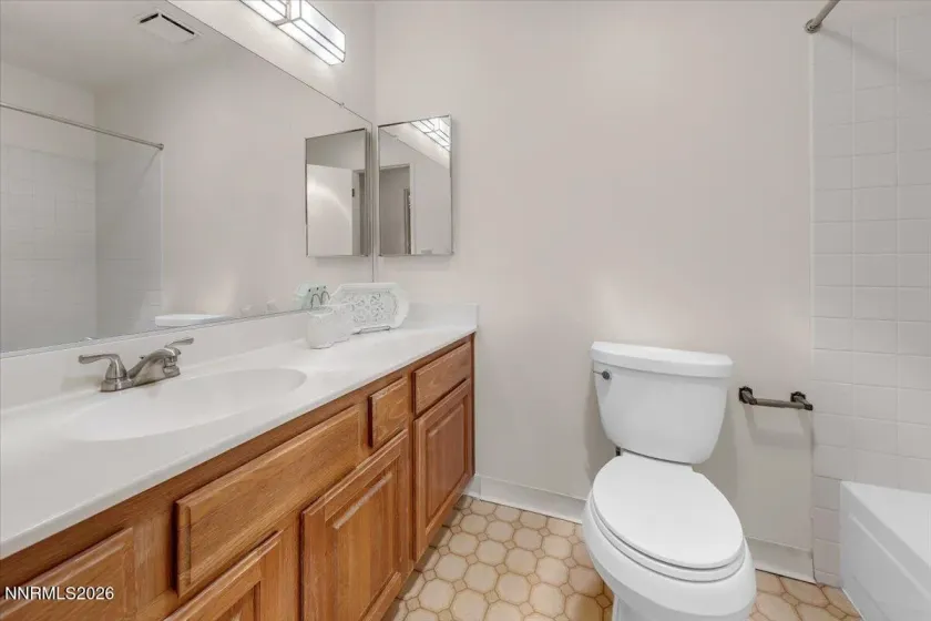 2212 Sycamore Glen, Sparks, Nevada 89434, 3 Bedrooms Bedrooms, ,2 BathroomsBathrooms,Residential,Residential,Sycamore Glen,0,260007831