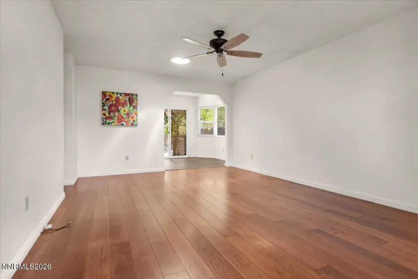 2212 Sycamore Glen, Sparks, Nevada 89434, 3 Bedrooms Bedrooms, ,2 BathroomsBathrooms,Residential,Residential,Sycamore Glen,0,260007831