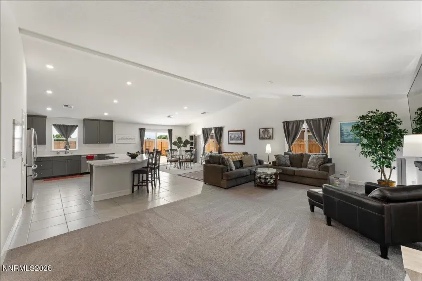 548 Fox Branch, Sparks, Nevada 89441, 4 Bedrooms Bedrooms, ,3 BathroomsBathrooms,Residential,Residential,Fox Branch,0,260007832