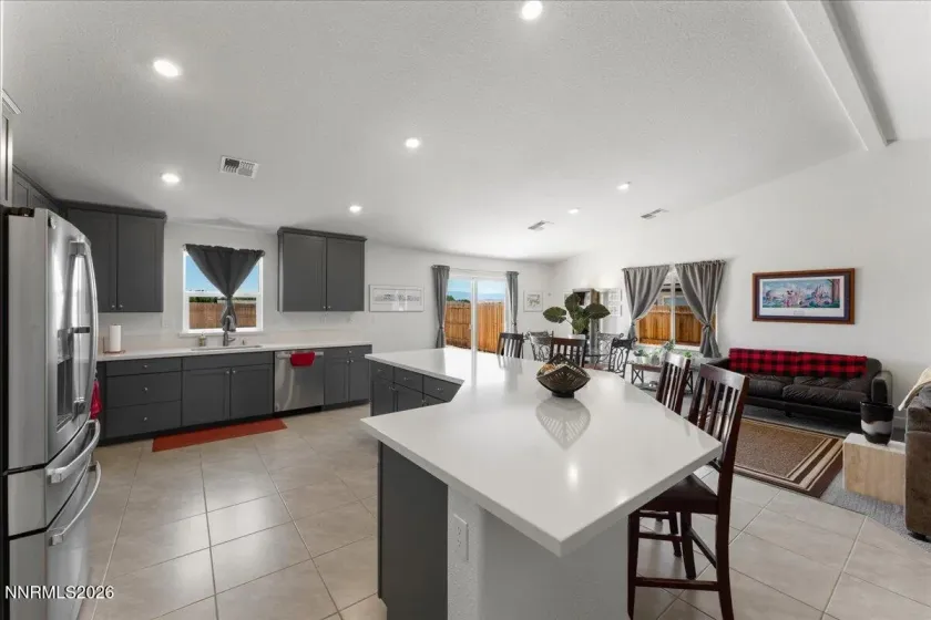 548 Fox Branch, Sparks, Nevada 89441, 4 Bedrooms Bedrooms, ,3 BathroomsBathrooms,Residential,Residential,Fox Branch,0,260007832