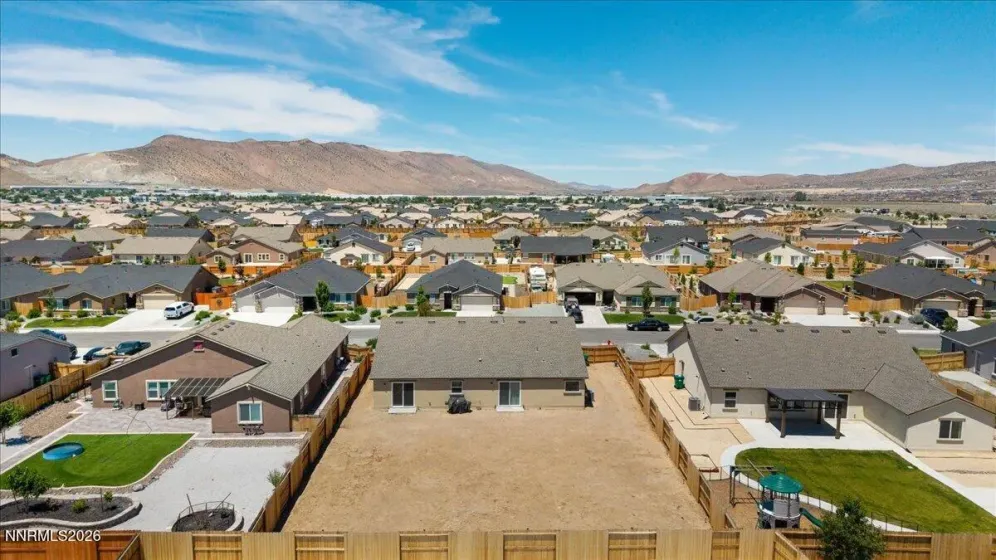 548 Fox Branch, Sparks, Nevada 89441, 4 Bedrooms Bedrooms, ,3 BathroomsBathrooms,Residential,Residential,Fox Branch,0,260007832