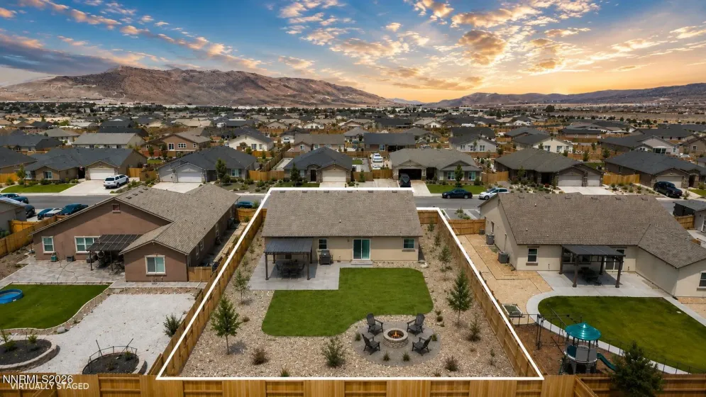 548 Fox Branch, Sparks, Nevada 89441, 4 Bedrooms Bedrooms, ,3 BathroomsBathrooms,Residential,Residential,Fox Branch,0,260007832