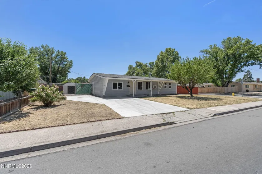 1013 Greenbrae, Sparks, Nevada 89431, 2 Bedrooms Bedrooms, ,1 BathroomBathrooms,Residential,Residential,Greenbrae,0,260007833