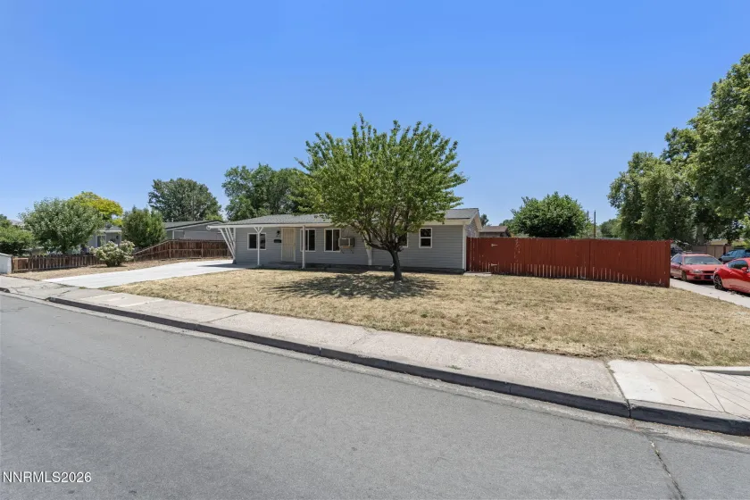 1013 Greenbrae, Sparks, Nevada 89431, 2 Bedrooms Bedrooms, ,1 BathroomBathrooms,Residential,Residential,Greenbrae,0,260007833