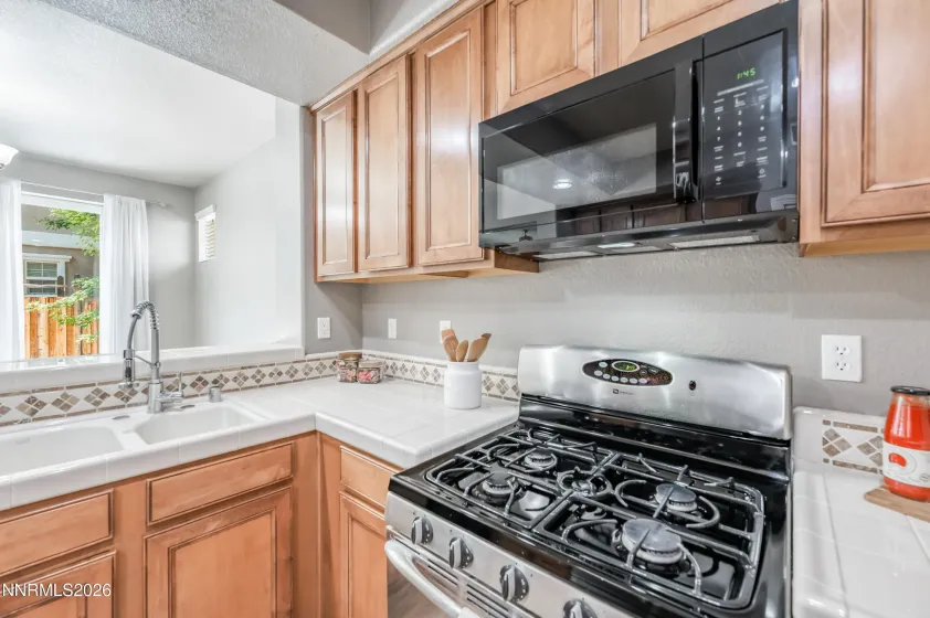 6711 Altesino, Sparks, Nevada 89436, 4 Bedrooms Bedrooms, ,3 BathroomsBathrooms,Residential,Residential,Altesino,0,260007834