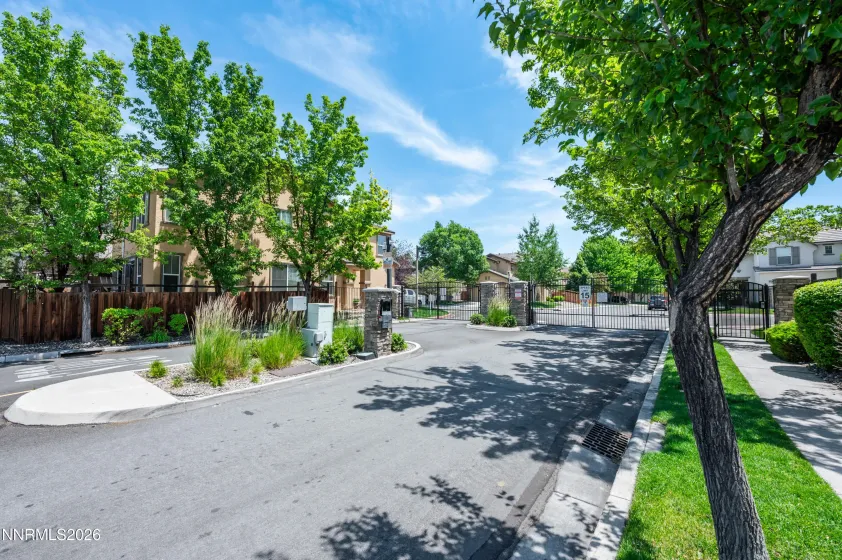 6711 Altesino, Sparks, Nevada 89436, 4 Bedrooms Bedrooms, ,3 BathroomsBathrooms,Residential,Residential,Altesino,0,260007834