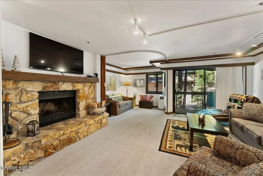 333 Ski, Incline Village, Nevada 89451, 2 Bedrooms Bedrooms, ,2 BathroomsBathrooms,Residential,Residential,Ski,0,260007836