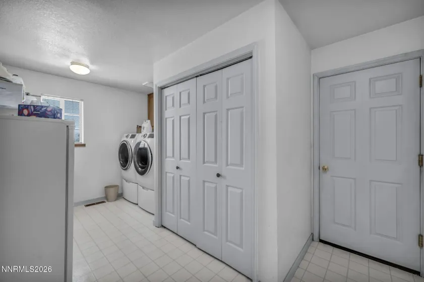 1198 Coral, Carson City, Nevada 89703, 3 Bedrooms Bedrooms, ,2 BathroomsBathrooms,Residential,Residential,Coral,0,260007837
