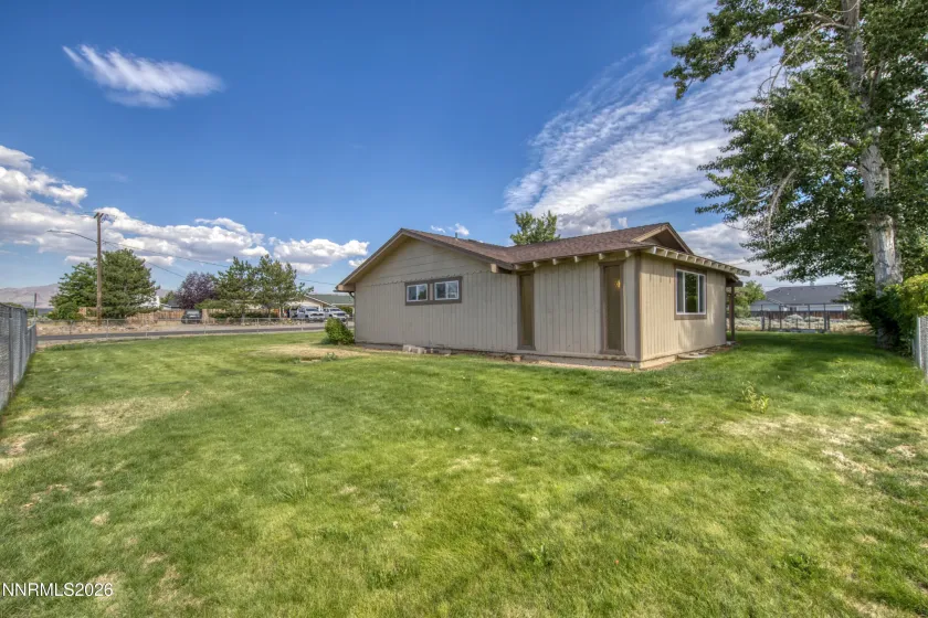 802 Lyell, Gardnerville, Nevada 89460, 3 Bedrooms Bedrooms, ,2 BathroomsBathrooms,Residential,Residential,Lyell,0,260007841