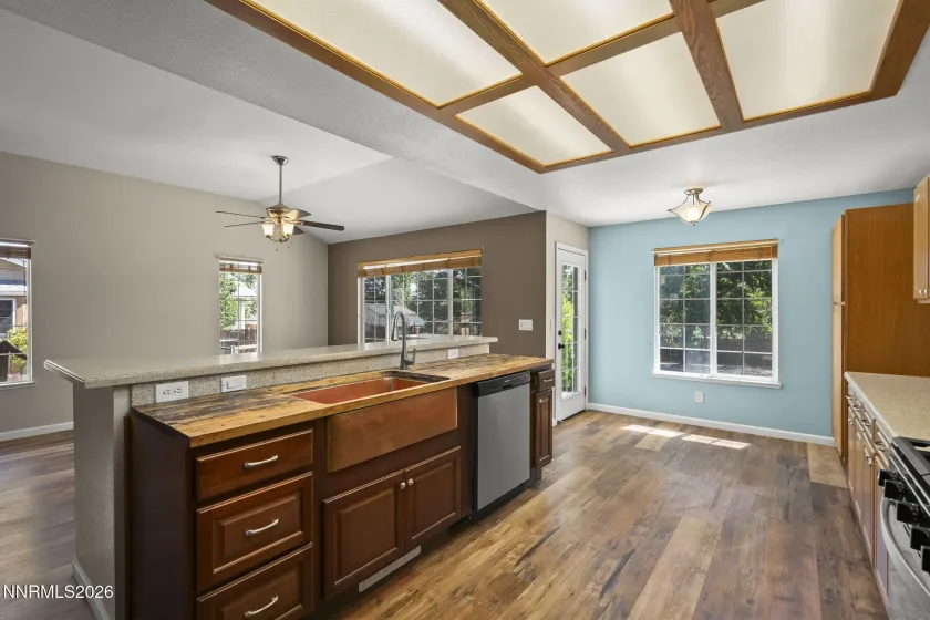 208 Brunke, Sparks, Nevada 89436, 4 Bedrooms Bedrooms, ,2 BathroomsBathrooms,Residential,Residential,Brunke,0,260007846