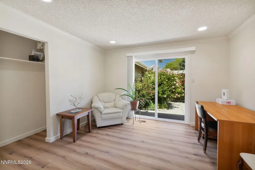 1423 Eastwood, Reno, Nevada 89509, 5 Bedrooms Bedrooms, ,3 BathroomsBathrooms,Residential,Residential,Eastwood,0,260007847
