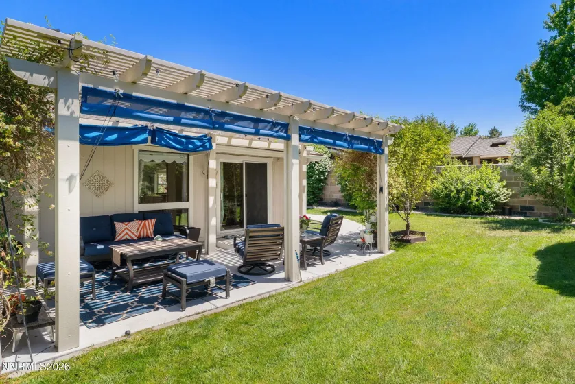 1423 Eastwood, Reno, Nevada 89509, 5 Bedrooms Bedrooms, ,3 BathroomsBathrooms,Residential,Residential,Eastwood,0,260007847