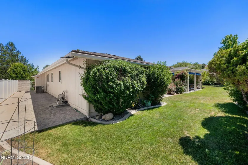 1423 Eastwood, Reno, Nevada 89509, 5 Bedrooms Bedrooms, ,3 BathroomsBathrooms,Residential,Residential,Eastwood,0,260007847