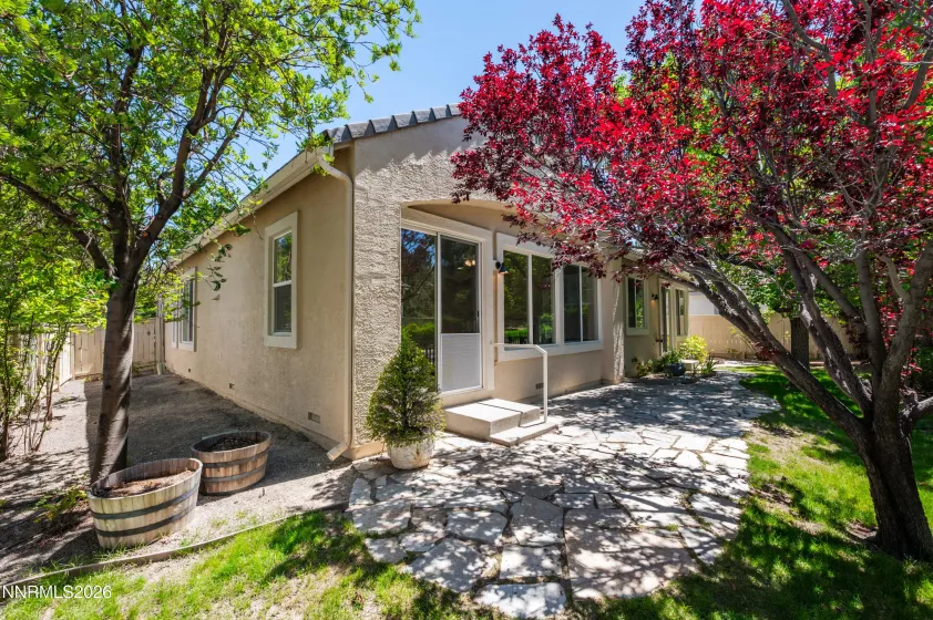 1690 Caughlin Creek, Reno, Nevada 89519, 3 Bedrooms Bedrooms, ,2 BathroomsBathrooms,Residential,Residential,Caughlin Creek,0,260007854
