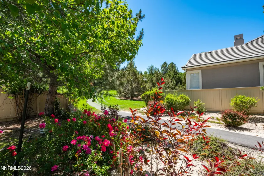 1690 Caughlin Creek, Reno, Nevada 89519, 3 Bedrooms Bedrooms, ,2 BathroomsBathrooms,Residential,Residential,Caughlin Creek,0,260007854