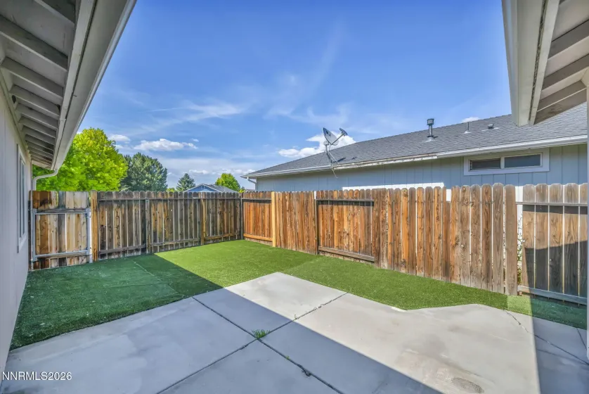 1408 Honey Locust, Gardnerville, Nevada 89410, 3 Bedrooms Bedrooms, ,2 BathroomsBathrooms,Residential,Residential,Honey Locust,0,260007855