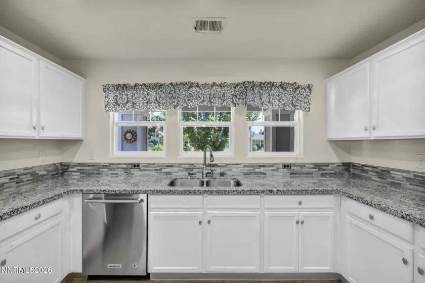 1408 Honey Locust, Gardnerville, Nevada 89410, 3 Bedrooms Bedrooms, ,2 BathroomsBathrooms,Residential,Residential,Honey Locust,0,260007855