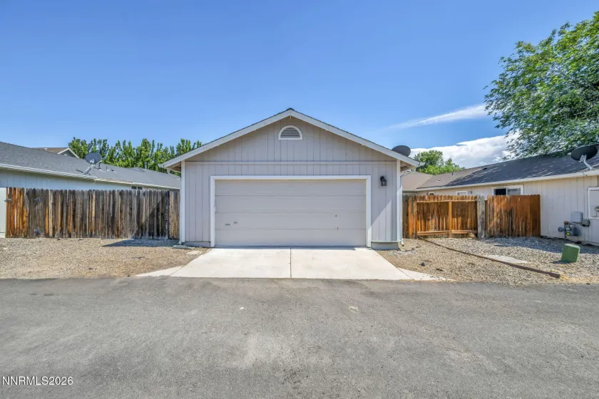 1408 Honey Locust, Gardnerville, Nevada 89410, 3 Bedrooms Bedrooms, ,2 BathroomsBathrooms,Residential,Residential,Honey Locust,0,260007855