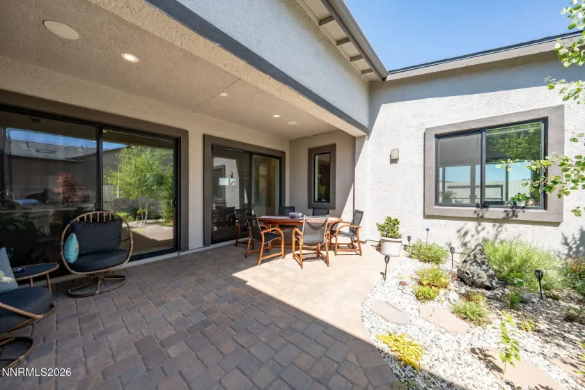 2261 Paint Horse, Reno, Nevada 89521, 2 Bedrooms Bedrooms, ,2 BathroomsBathrooms,Residential,Residential,Paint Horse,0,260007857