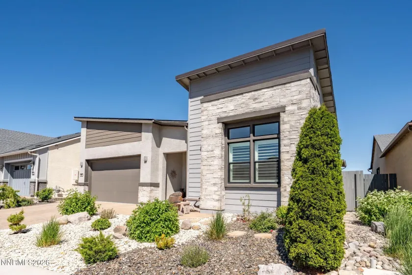 2261 Paint Horse, Reno, Nevada 89521, 2 Bedrooms Bedrooms, ,2 BathroomsBathrooms,Residential,Residential,Paint Horse,0,260007857