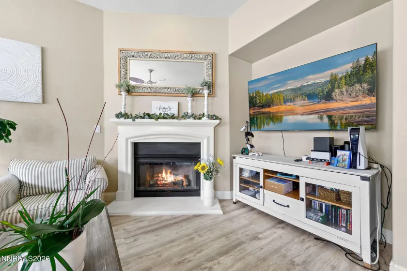 10770 Summer Glen, Reno, Nevada 89521, 4 Bedrooms Bedrooms, ,3 BathroomsBathrooms,Residential,Residential,Summer Glen,0,260007859